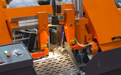 新丰龙门带锯床具备哪些优点？